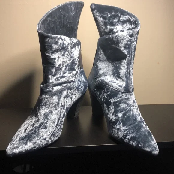 Free people light blue/gray velvet boots - Picture 4 of 15